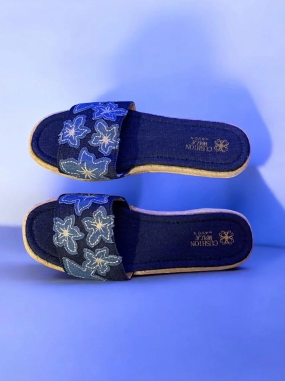 New ~ Avon~ Shoes ~ Cushion Walk ~ Blue Denim ~ Slide Sandals ~ Women’s ~ Size 9